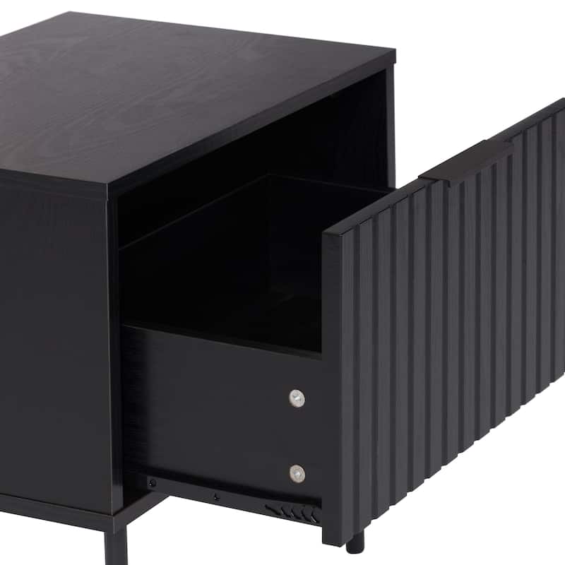 Lysander Fluted Side Table