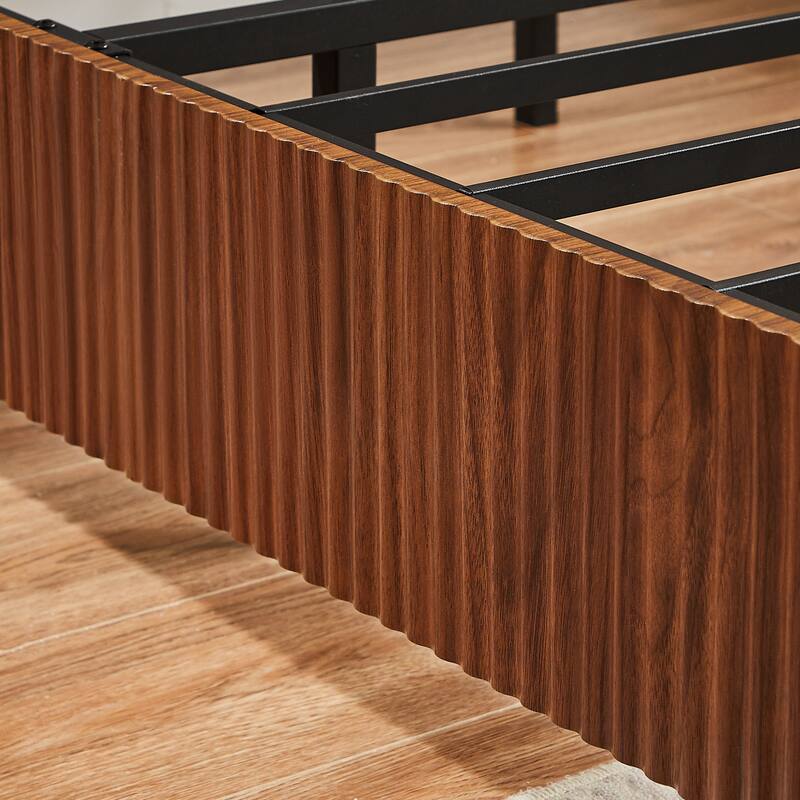 Full Size Wooden corrugated curved lines, No Box Spring Needed
