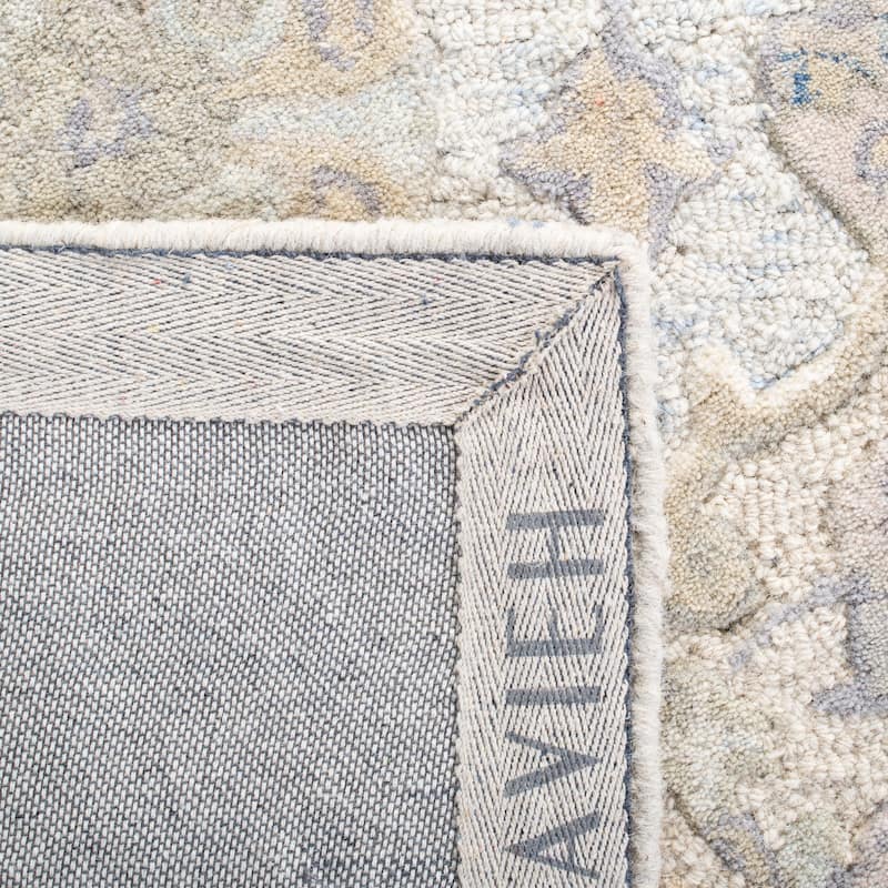 SAFAVIEH Handmade Glamour Noella Floral Wool Rug