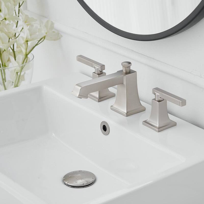 Double-handle Widespread Bathroom Faucet