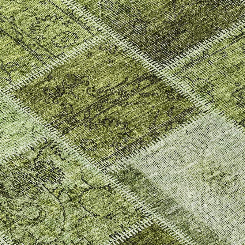 HomeRoots Patchwork Transitional Rectangle Outdoor Rug