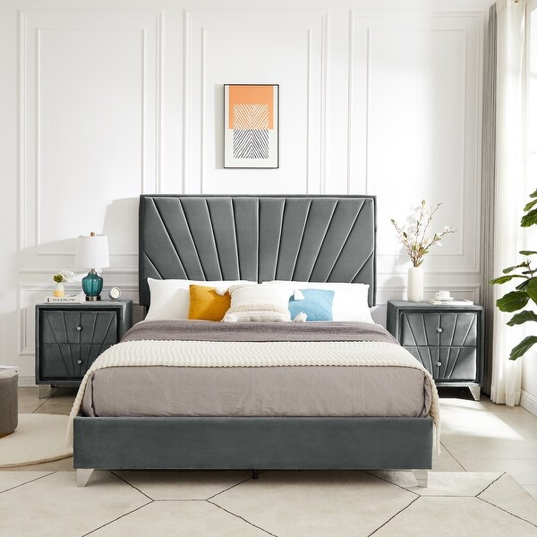 Baxton Studio Maren Gray and Walnut Queen Platform Bed with