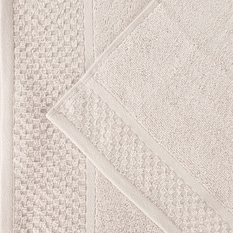 Superior Lodie Cotton Plush Absorbent Jacquard Solid 3 Piece Towel Set