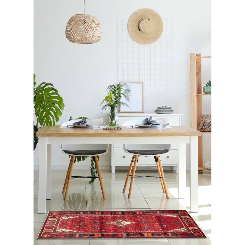 ECARPETGALLERY Hand-knotted Andelz Red Wool Rug - 4'5 x 8'2