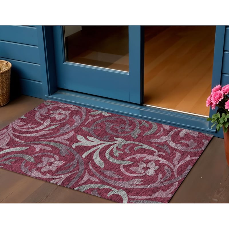 HomeRoots Floral Transitional Rectangle Outdoor Rug - 3' x 5'