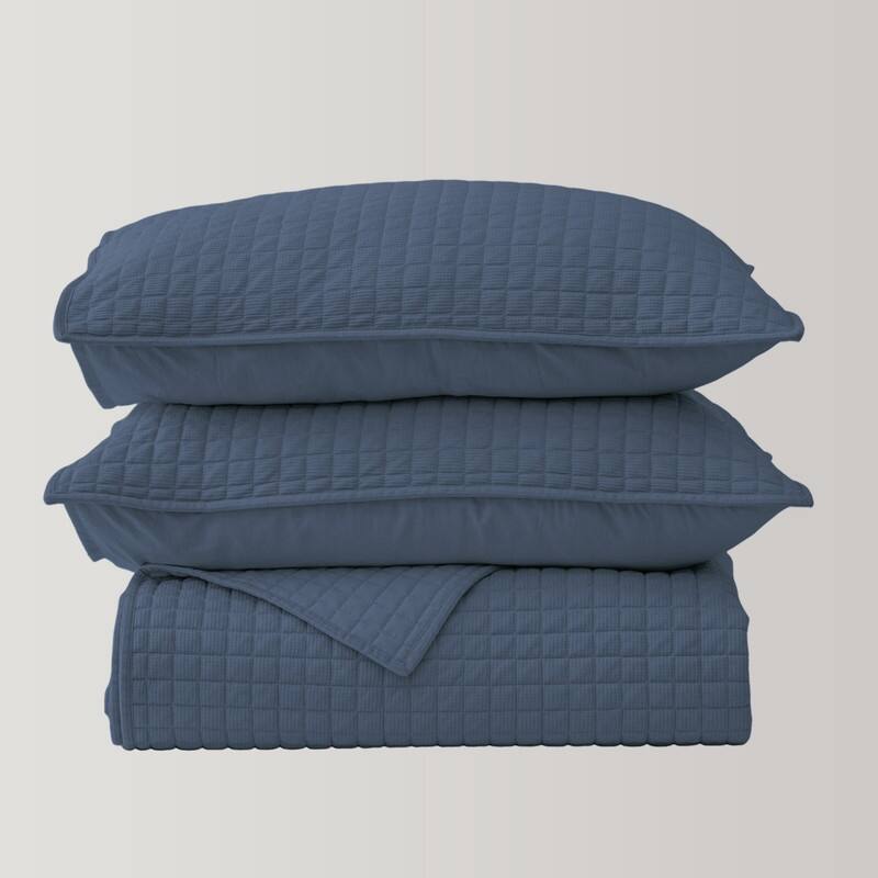 Wonderful Waffle Quilt Set 3 Piece Solid Bedding Set