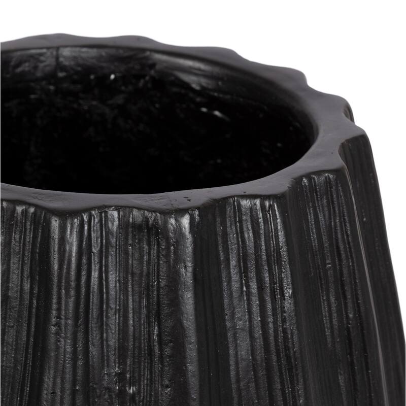 Kate and Laurel Claudel Scalloped Planter