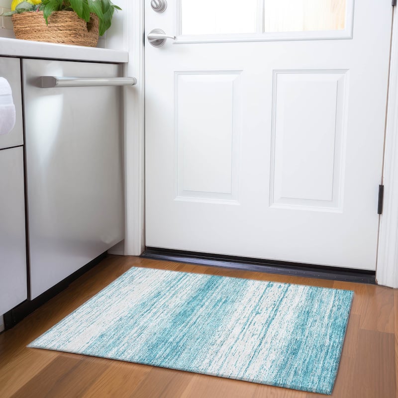 Machine Washable Indoor/ Outdoor Chantille Ombre Stripes Rug