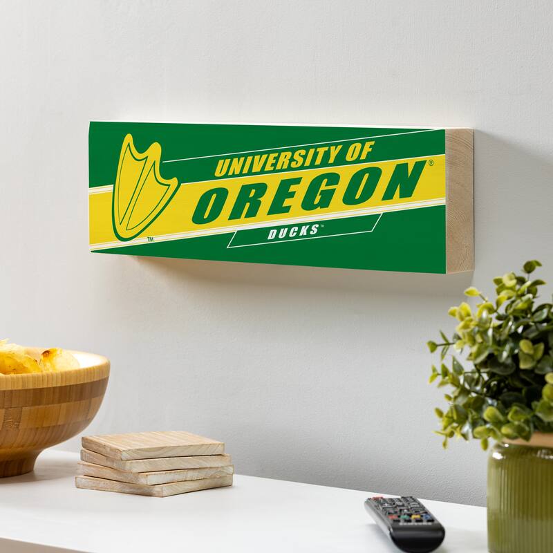 University of Oregon Wooden Tabletop Mantel Shelf Sign
