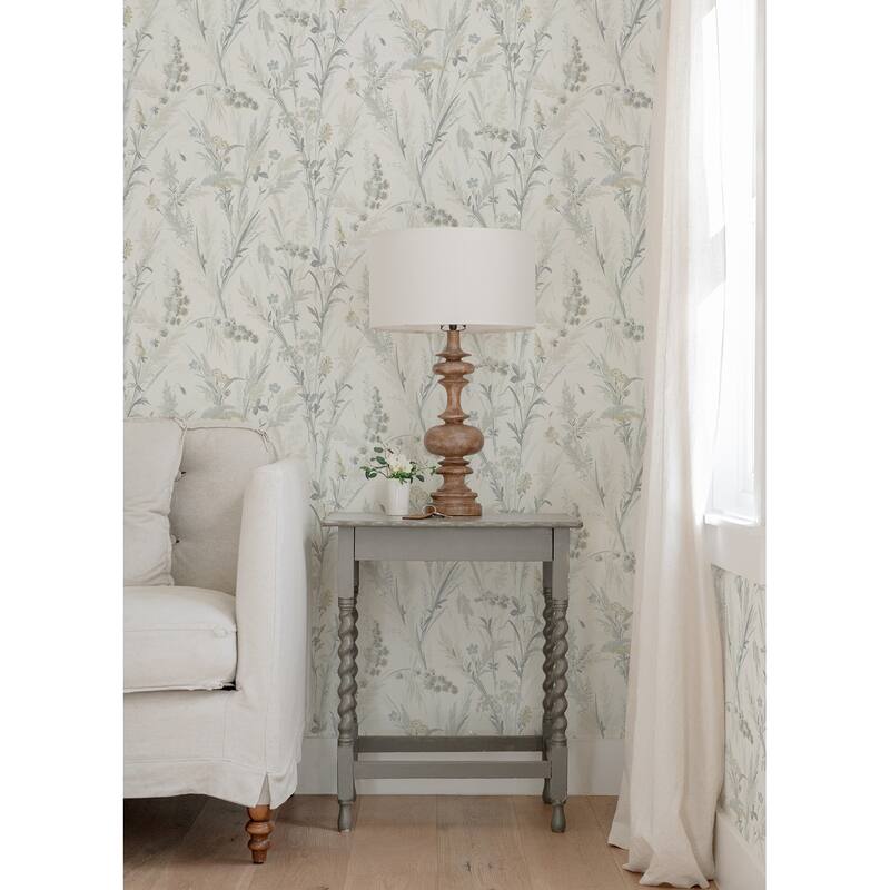 Botanical Gloucester Hillaire Wheat Meadow 33 ft L X 20.5 in W Wallpaper.