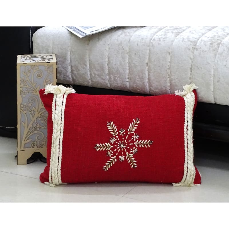 VIbhsa 14" x 20" Christmas Throw Pillow for sofa