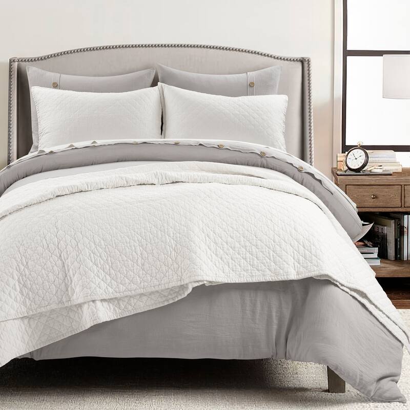 Lush Decor Belgian Flax Prewashed Linen Rich Cotton Blend Quilt 3 Piece Set - White - King - Cal King