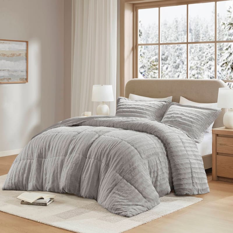 Madison Park York Faux Fur Comforter Mini Set