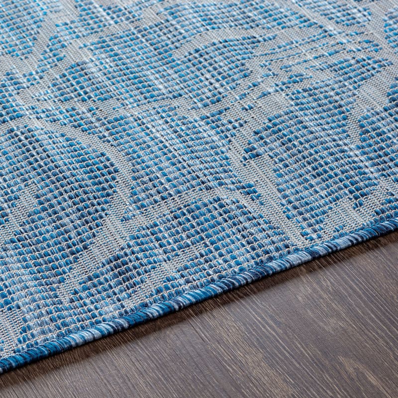 Artistic Weavers Hadley Indoor / Outdoor Floral Area Rug