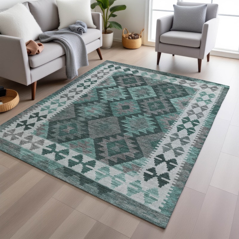 Machine Washable Indoor/ Outdoor Boho Global Chantille Rug