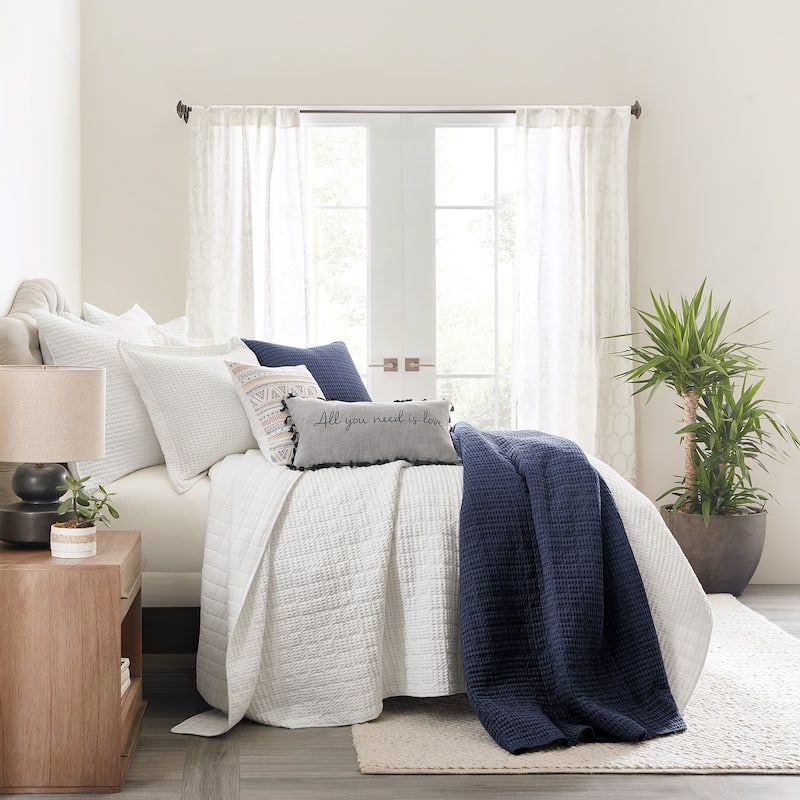 Mills Waffle Navy Full/Queen Quilt Set - Levtex Home
