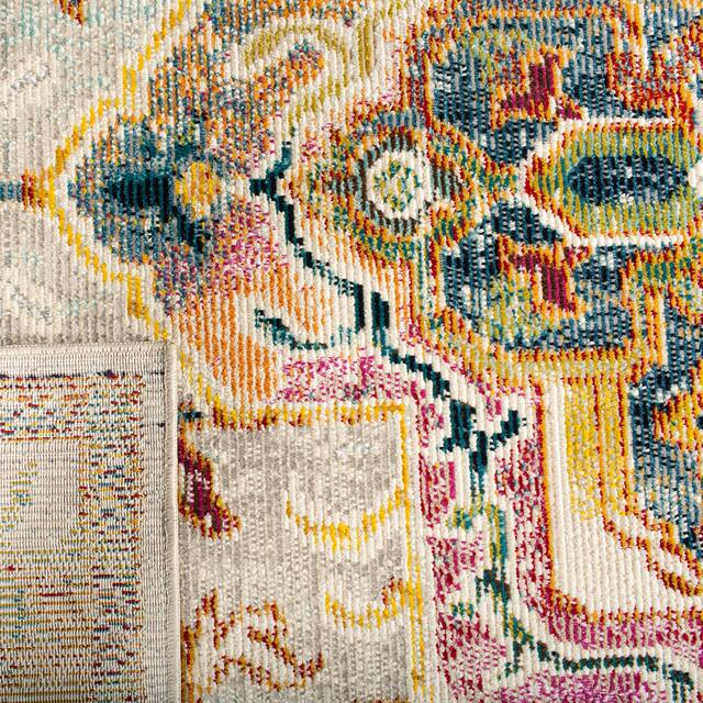 SAFAVIEH Crystal Floretta Vintage Boho Medallion Rug