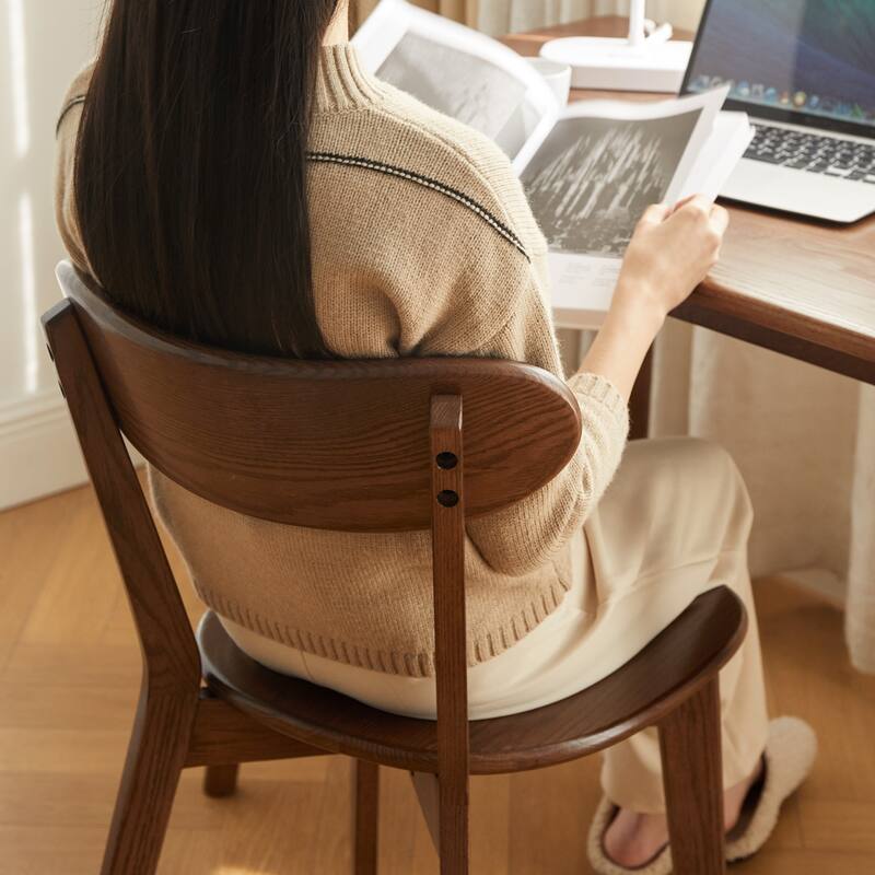 Modern Solid Wood Kitchen Dining Chair with Curved Backrest, Non Slip Feet for Dining Room Kitchen Living Room Bedroom