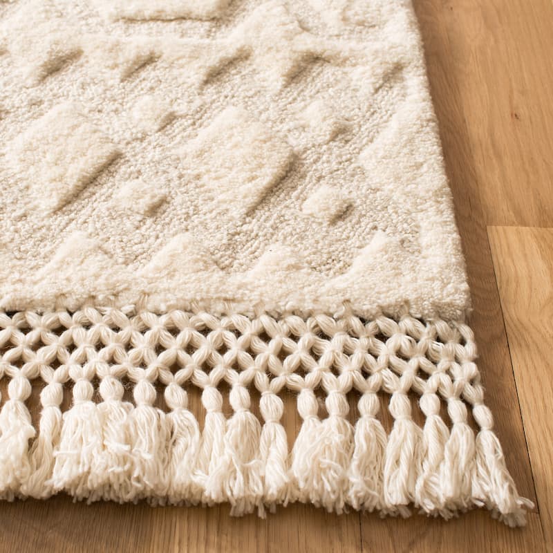 SAFAVIEH Handmade Casablanca Shag Grozdanka Tribal Wool Rug