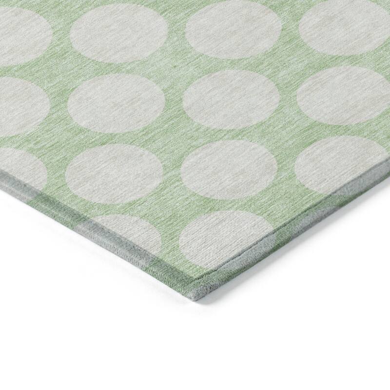 HomeRoots Polka Dot Transitional Rectangle Outdoor Rug
