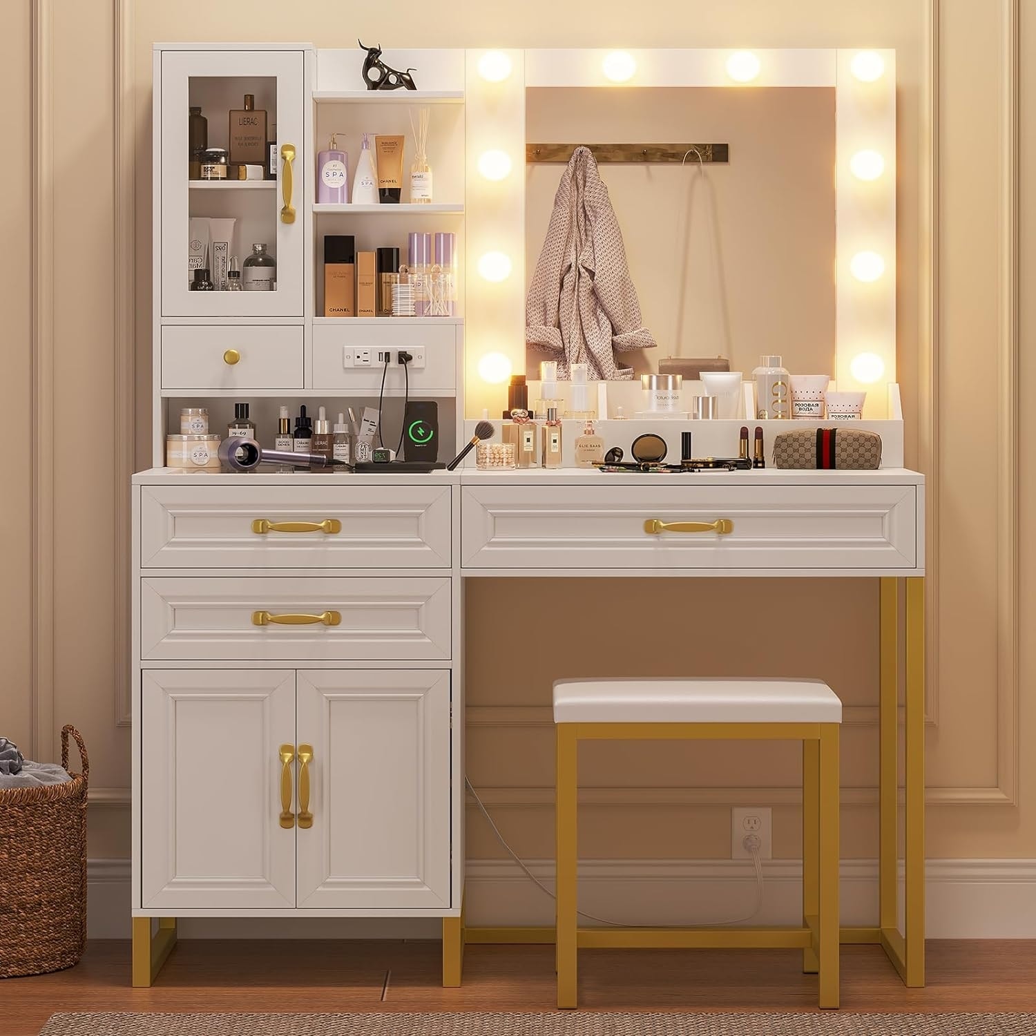 Hollywood vanity station discount