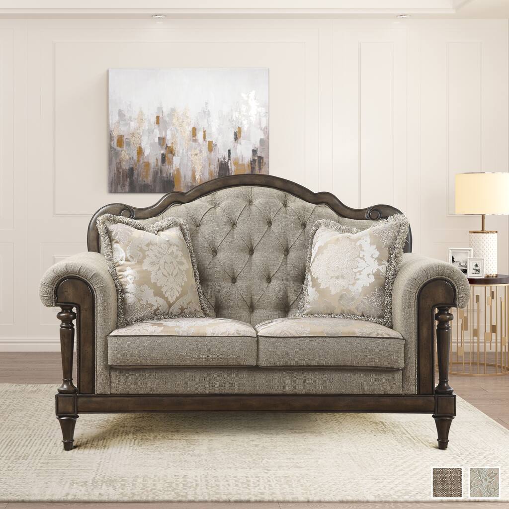 Tasse Loveseat