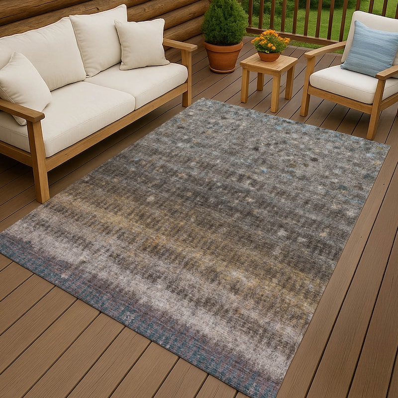 Machine Washable Indoor/ Outdoor Abstract Ombre Chantille Rug