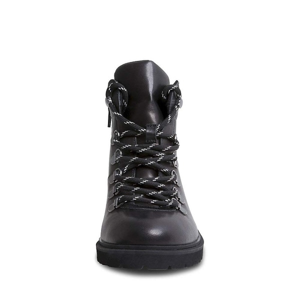 steve madden lora bootie