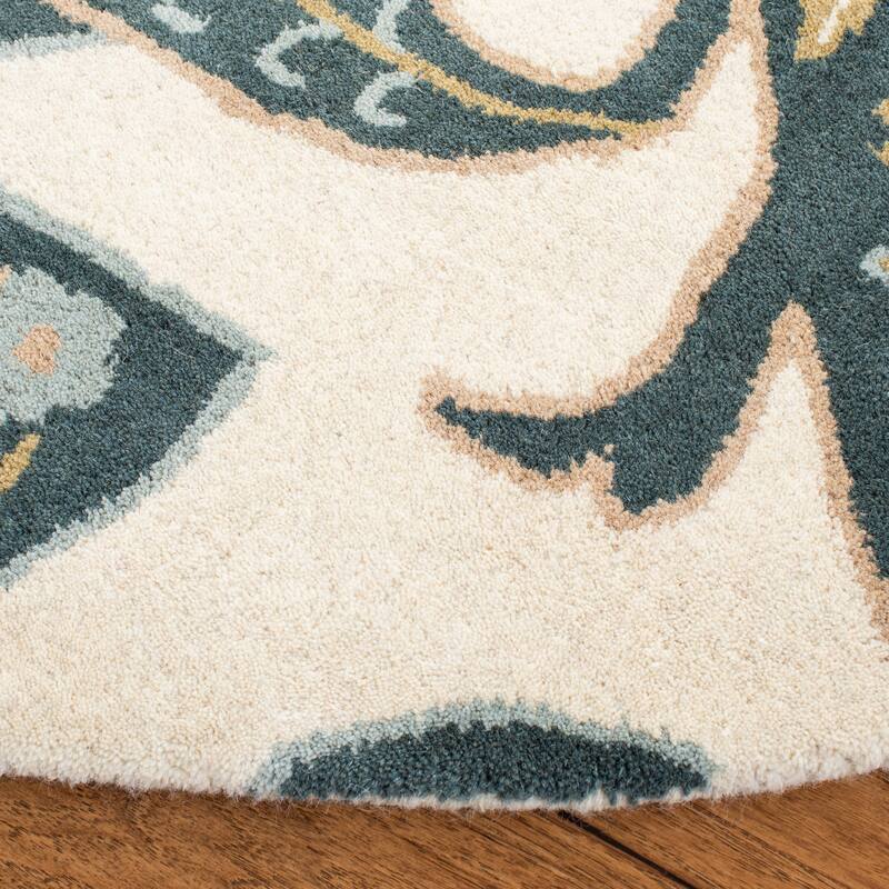 SAFAVIEH Handmade Wyndham Dragana Modern Wool Rug