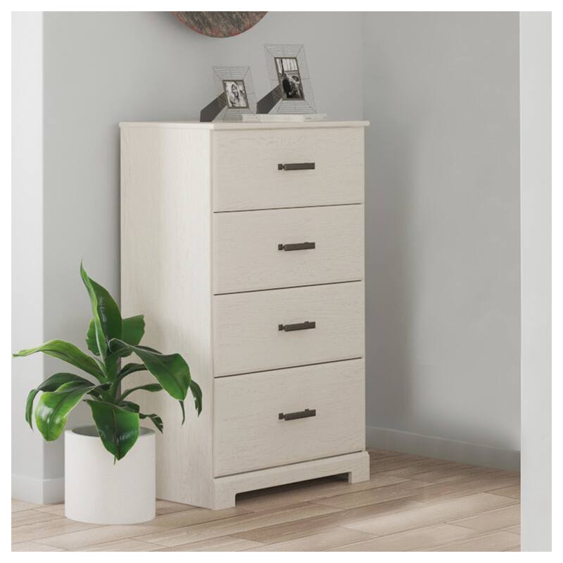 Stelsie White Four Drawer Chest - White - 4-drawer