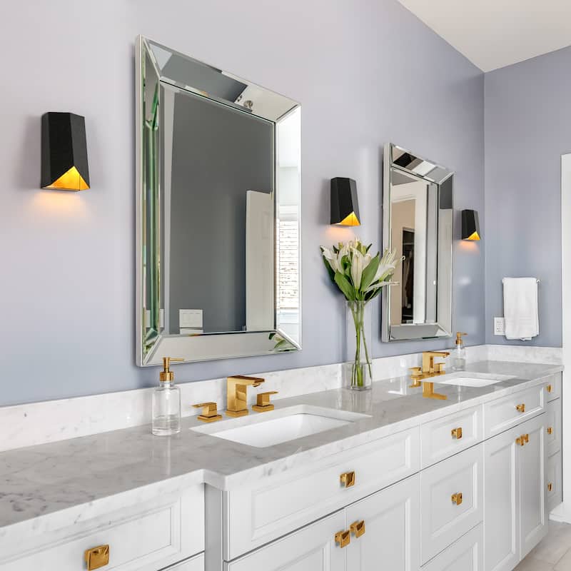 Modern 1-Light Black Gold Wall Sconce Bathroom Vanity Lights - W 4.3" x H 7.9"
