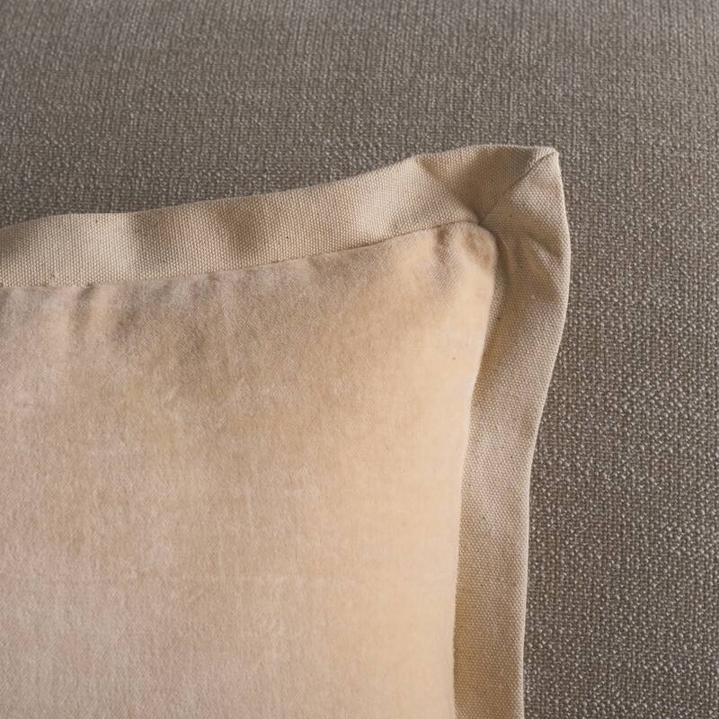 SAFAVIEH Home Jordy Decorative Pillow