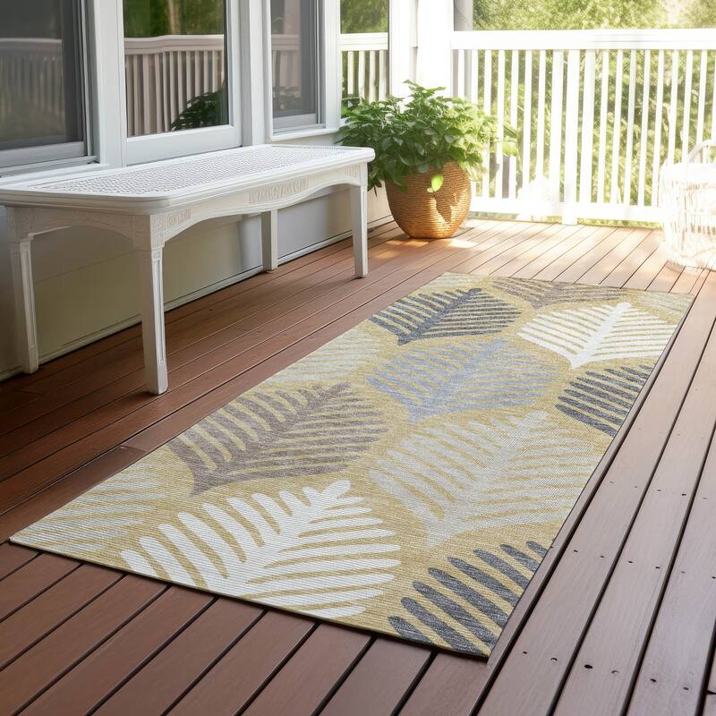 Machine Washable Indoor/ Outdoor Modern Fern Chantille Rug - Gold - 2'3" x 7'6"
