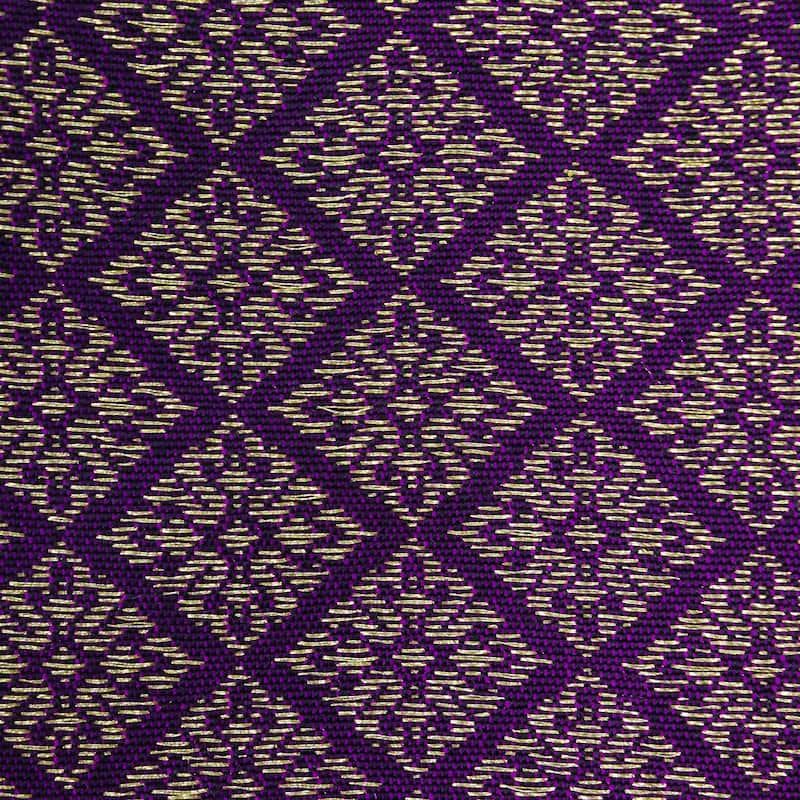 Handmade Regal Yok Dok table runner (Thailand)
