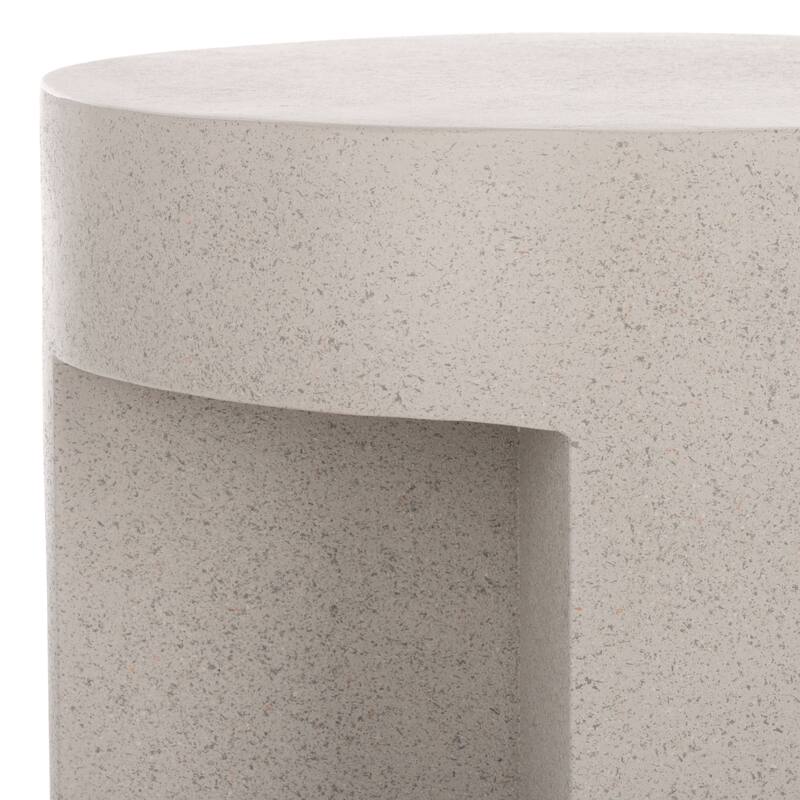 SAFAVIEH Aldrich Round Accent Table (Fully Assembled) - 15"W x 15"D x 18"H