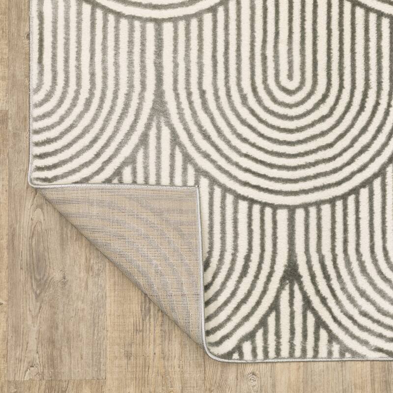 Colin Art Deco Arches Grey/ Ivory Area Rug