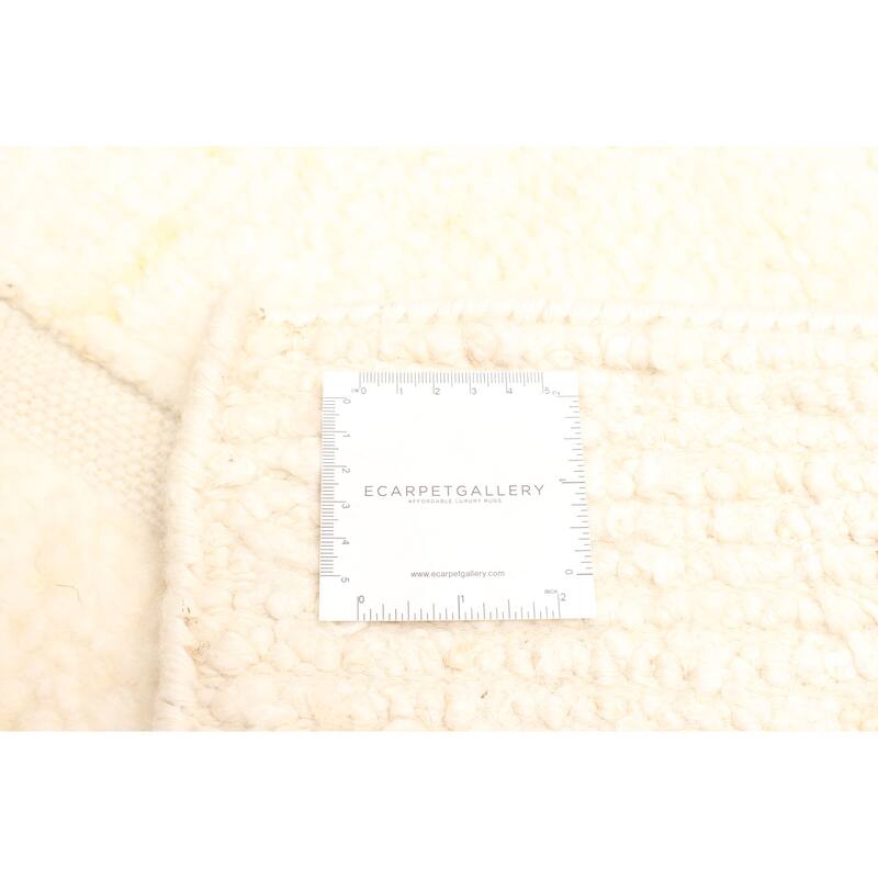 ECARPETGALLERY Hand-knotted Tangier Cream Wool Rug - 5'6 x 7'11