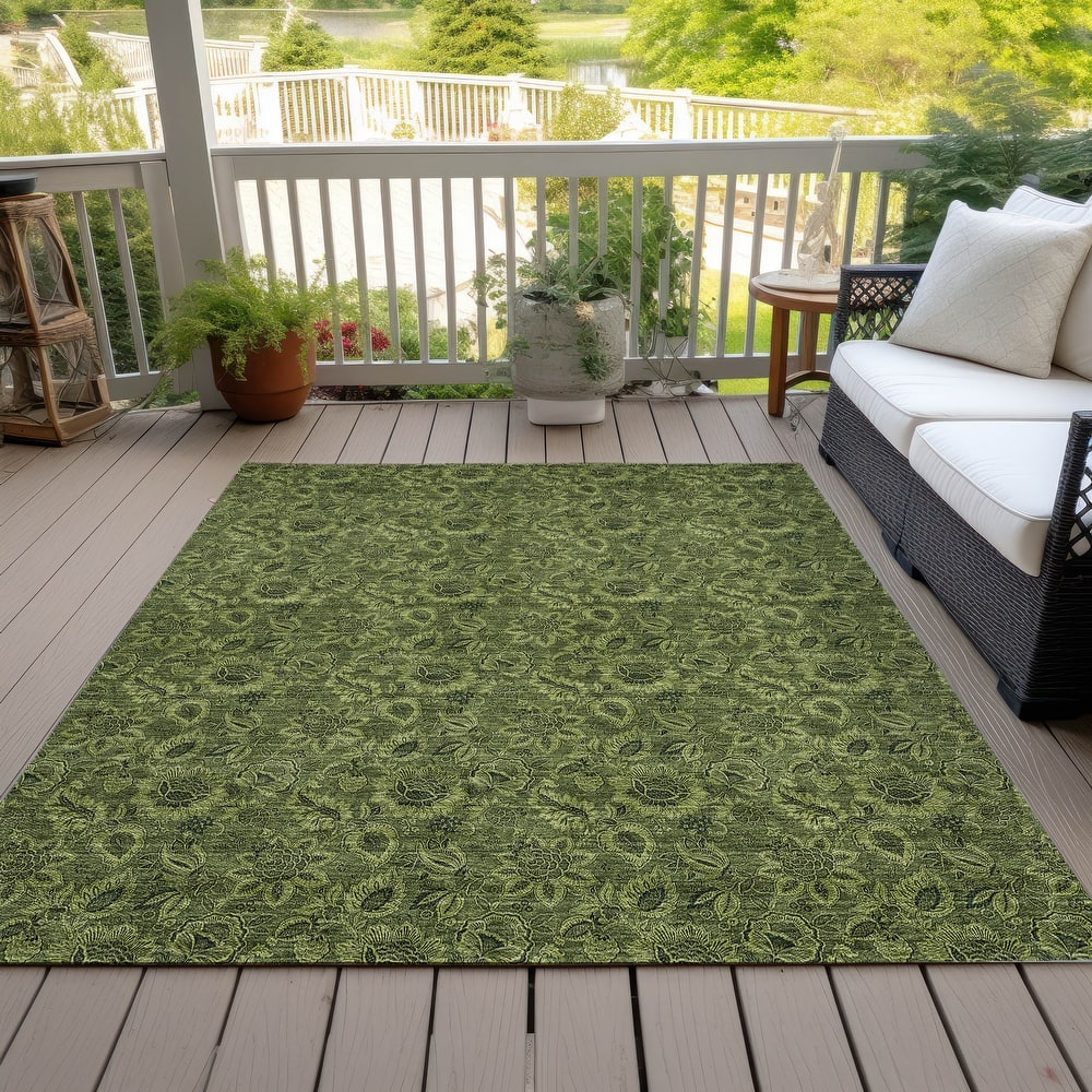 Machine Washable Indoor/ Outdoor Chantille Floral Rug