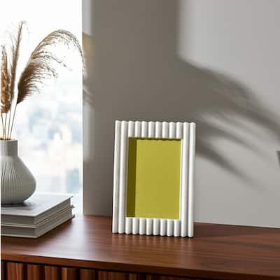 Resin Photo Frame Ribbed Wavy Edge Design Modern Decorative Style