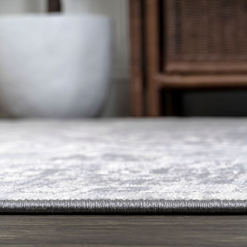 JONATHAN Y Traditional Persian Vintage Area Rug