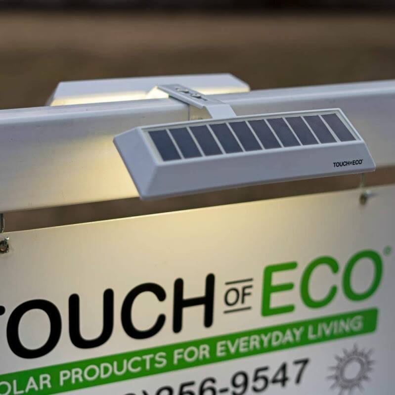 Solar Dual Sided LED Outdoor Sign/Post Accent Light - For Real Estate Signs, Business, Yard Sign Lighting - N/A