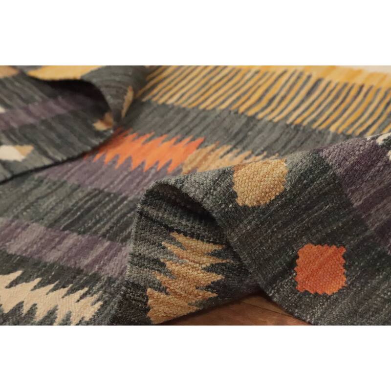 Hand Woven Oriental 100% Wool Carpet Southwestern Tribal Greys & Charcoal Kilim Area Rug - 5' 8'' X 3' 8''