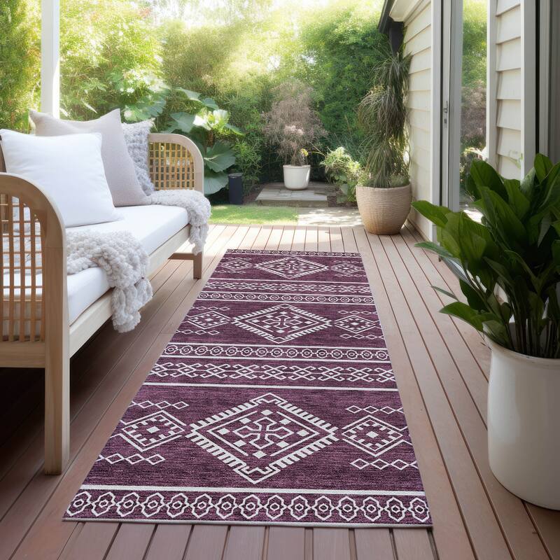Machine Washable Indoor/ Outdoor Chantille Moroccan Boho Rug - Eggplant - 2'3" x 7'6"