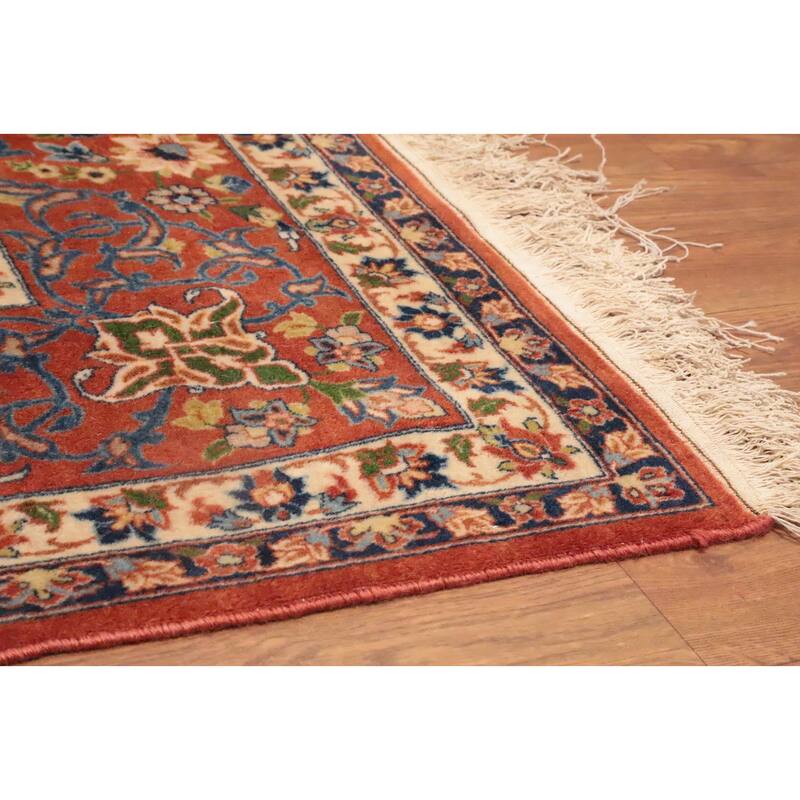 Hand Knotted Oriental 100% Wool Carpet Traditional Floral Beige & Ivories Isfahan Area Rug - 7' 5'' X 5' 1''