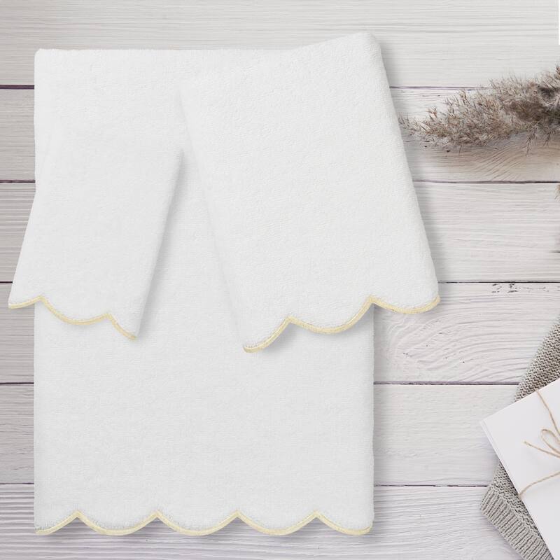 Authentic Hotel and Spa 100% Turkish Cotton ADORNIA Scallop Towel Set