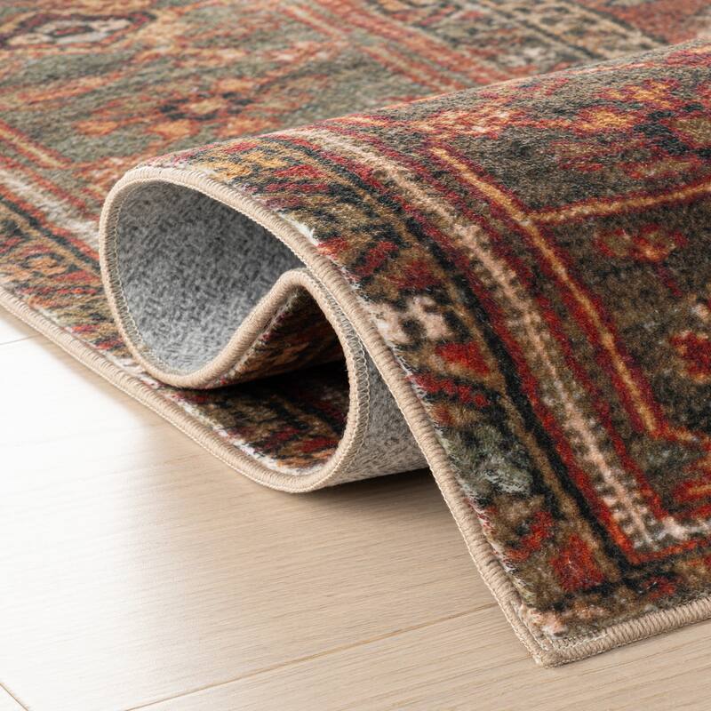 Nuloom Ismeria Medallion Washable Area Rug