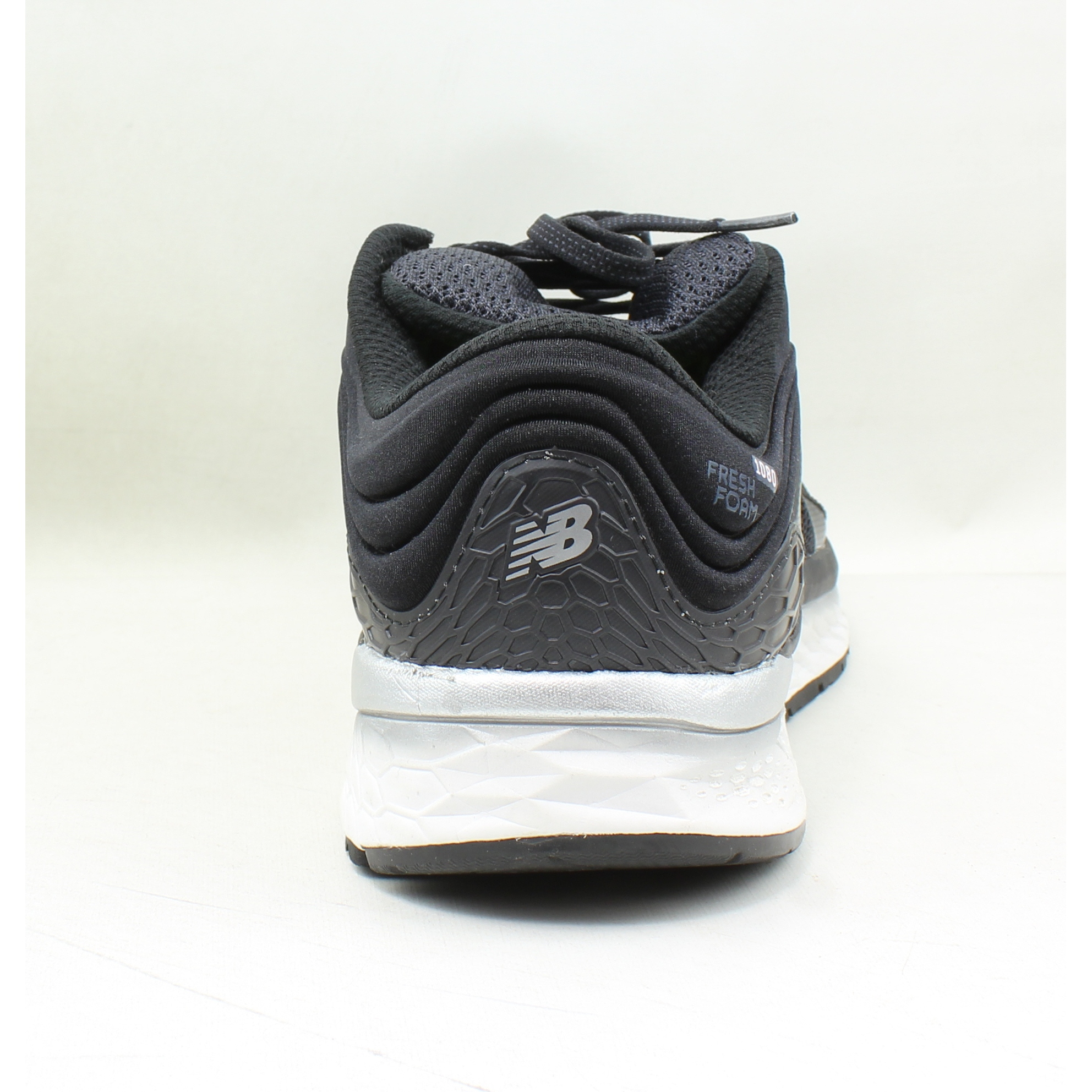 m1080bw8 new balance Cinosural International School