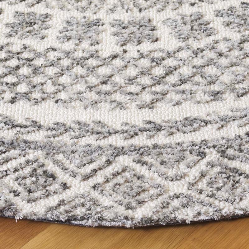 SAFAVIEH Audrey Zelea Rustic Geometric Rug