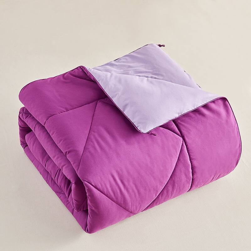 Reversible Down Alternative Quilted Comforter