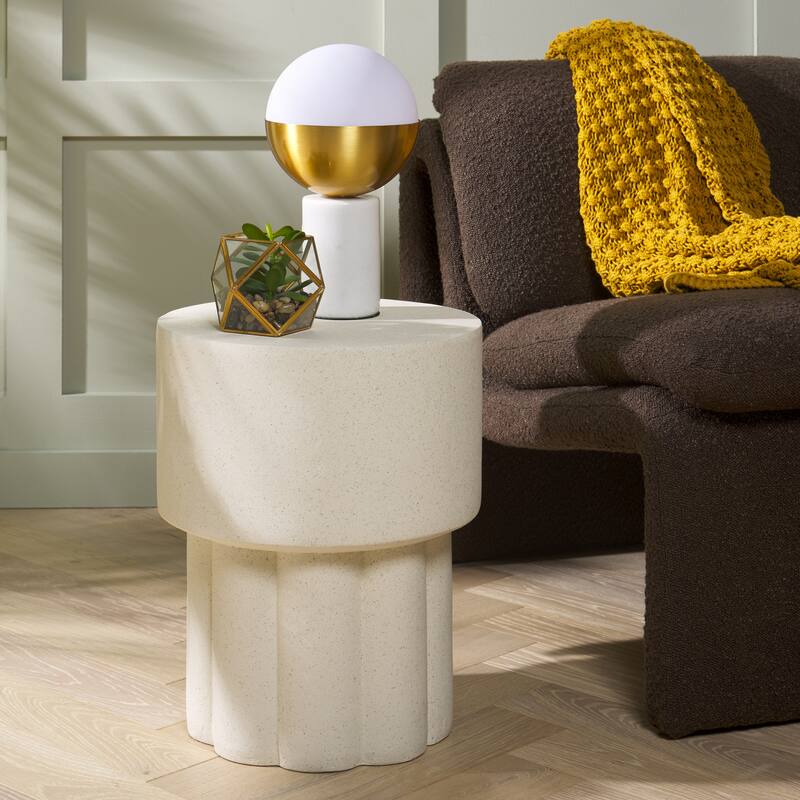 SAFAVIEH Eldrick Accent Table (Fully Assembled) - 15"W x 15"D x 18"H